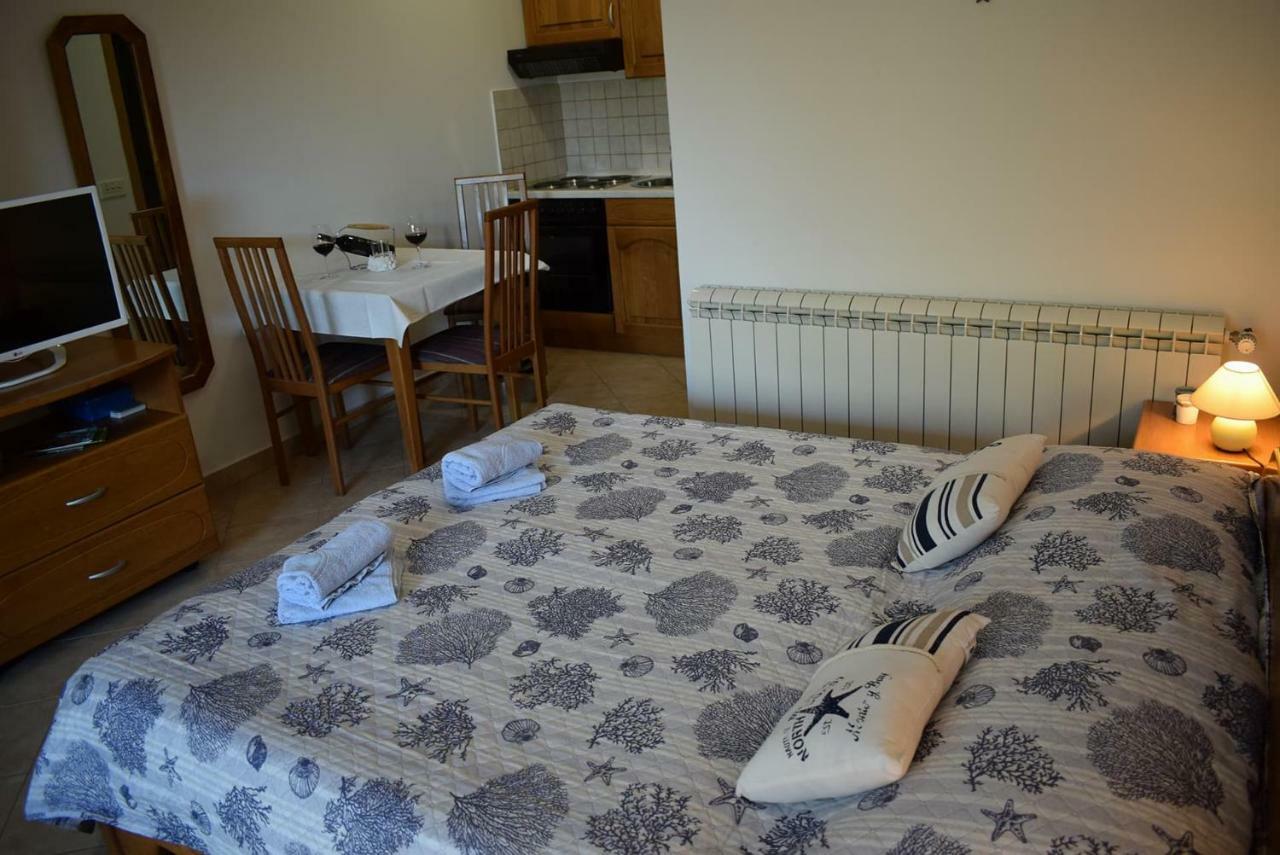 Apartments K&D Novi Vinodolski Eksteriør billede