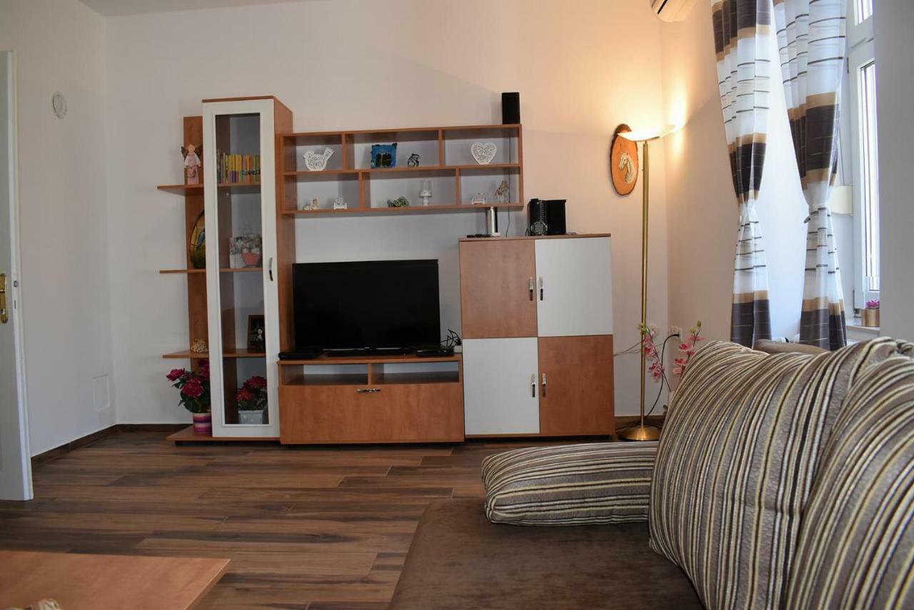Apartments K&D Novi Vinodolski Eksteriør billede